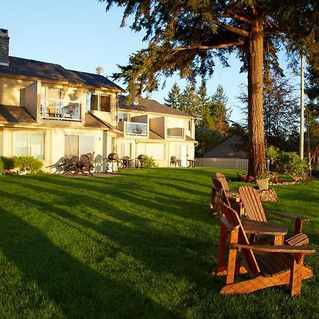 Madrona Beach Resort Parksville Exterior foto